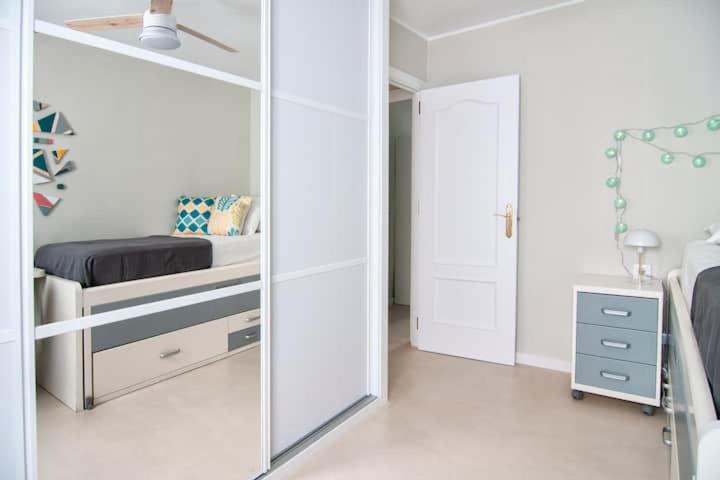 Precioso y tranquilo apartamento en Sevilla Exterior foto